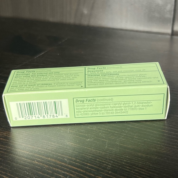 Clinique blackhead solutions 7 day deep pore, cleanse and scrub-Sample - Picture 2 of 8